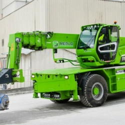 incarcatoare-telescopice-cu-structura-superioara-roto-7028-s-plus-merlo