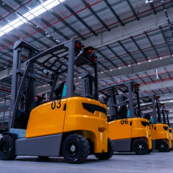 FORKLIFT4
